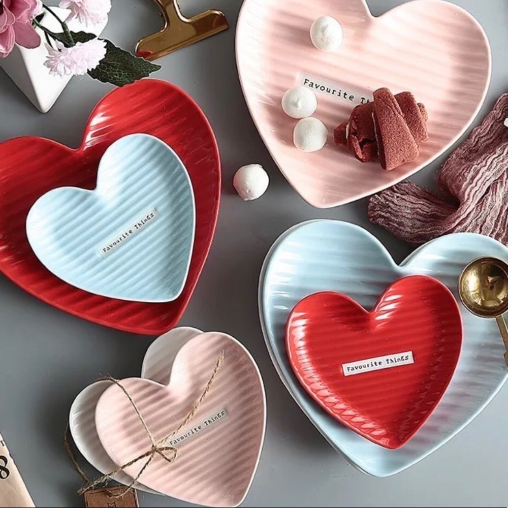 Ceramic heart dish home decor food or jewelry decor dish RED 1 PIECE LARGE